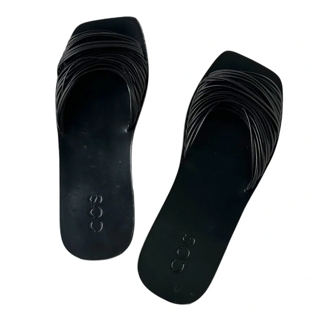 COS Size 6 Black Leather Slides Sandals Made in Spain Old Money Quiet Luxury - Picture 4 of 9